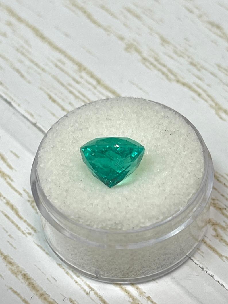 4.93 Carat Minor Oil 10.5x9.5 Vivid Bluish Colombian Emerald - Cushion Cut May For Sale 2