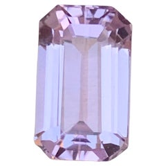4.93 Carat Natural Pastel Lilac-Pink Kunzite Emerald Cut Loose Gemstone for Ring 4.93 Carat Natural Pastel Lilac-Pink Kunzite Emerald Cut Loose Gemstone for Ring