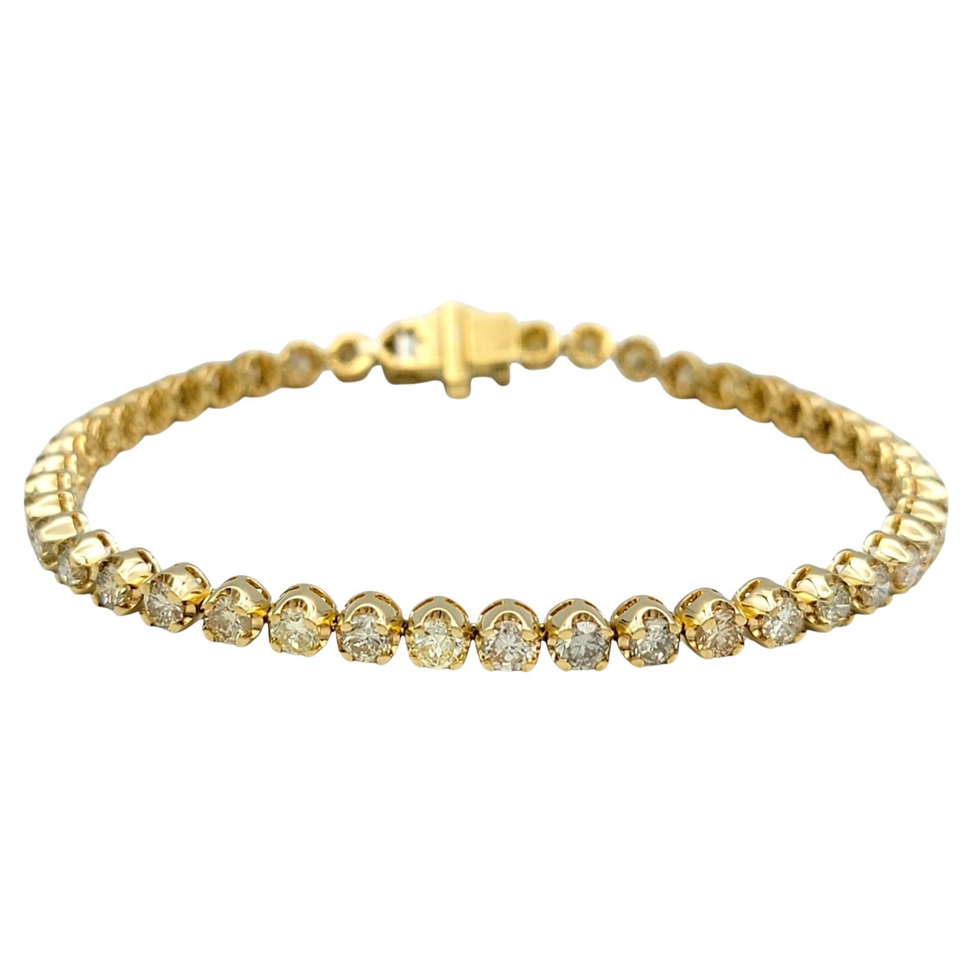 Bracciale tennis con diamanti rotondi taglio brillante da 4,93 carati in oro giallo 18 carati