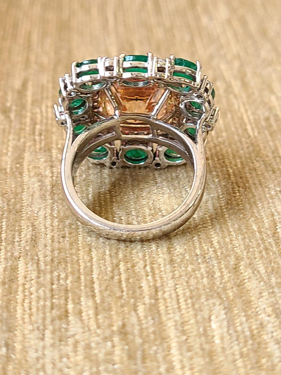 4.93 Carats, Cushion Cut Morganite, Emerald & Diamonds Cocktail/Engagement Ring In New Condition For Sale In Hong Kong, HK