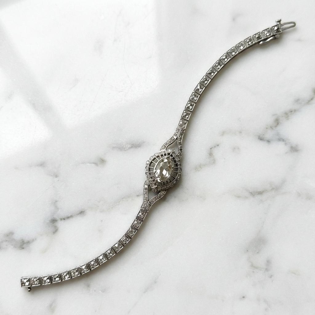 Taglio a rosa Bracciale con diamanti taglio rosa da 4,93 carati in platino in stile antico Art Nouveau Filigrana in vendita