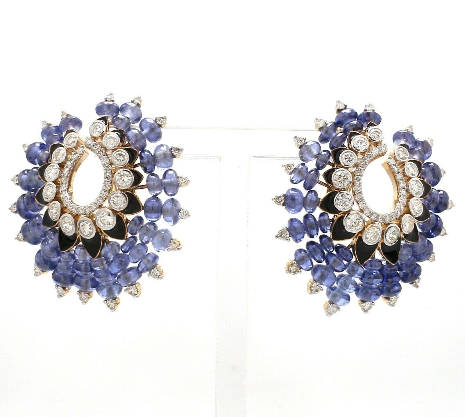Taille mixte Boucles d'oreilles en or 18 carats avec tanzanite de 49,30 carats et diamants de 3,0 carats en vente