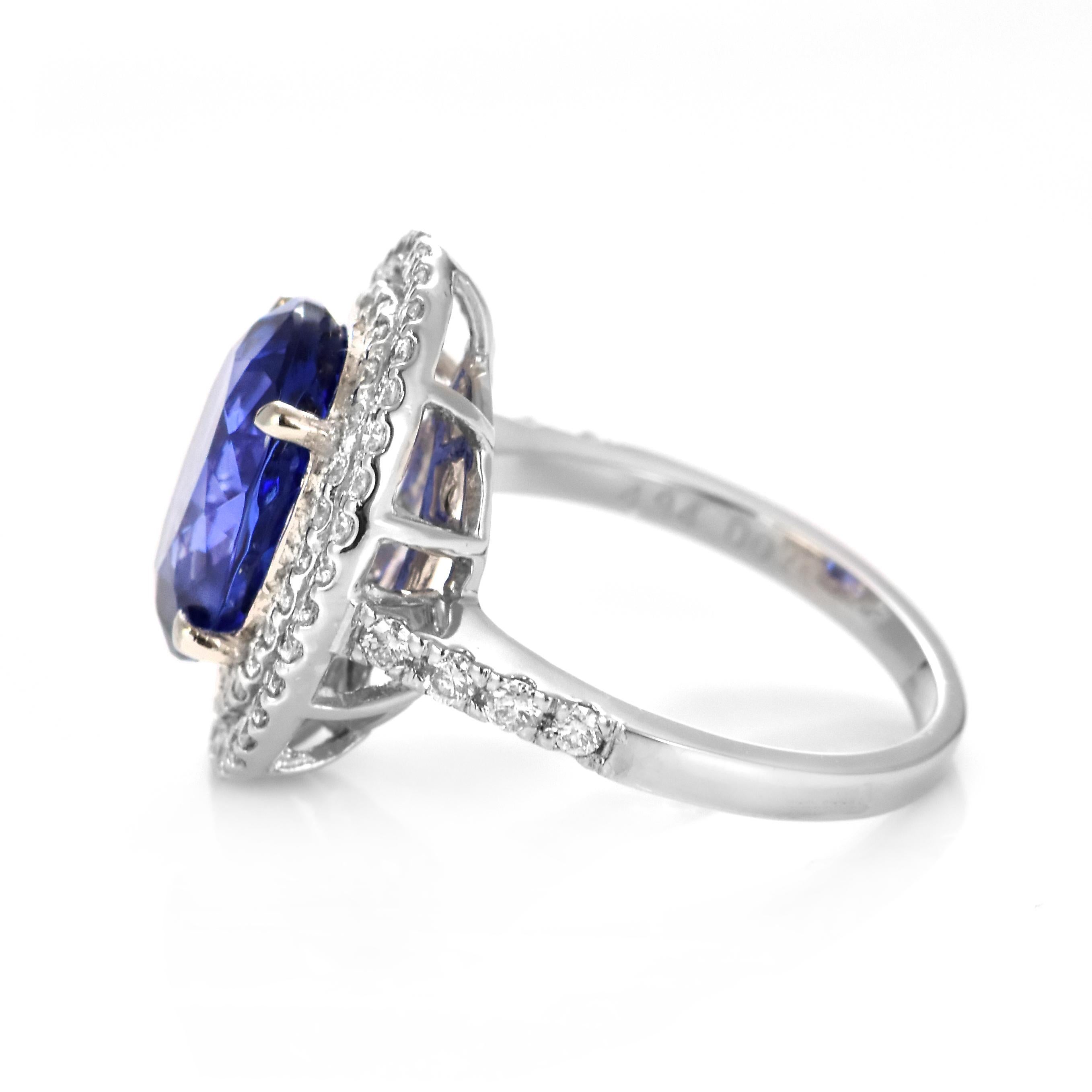 Anello di 4,94 carati di tanzanite naturale 
