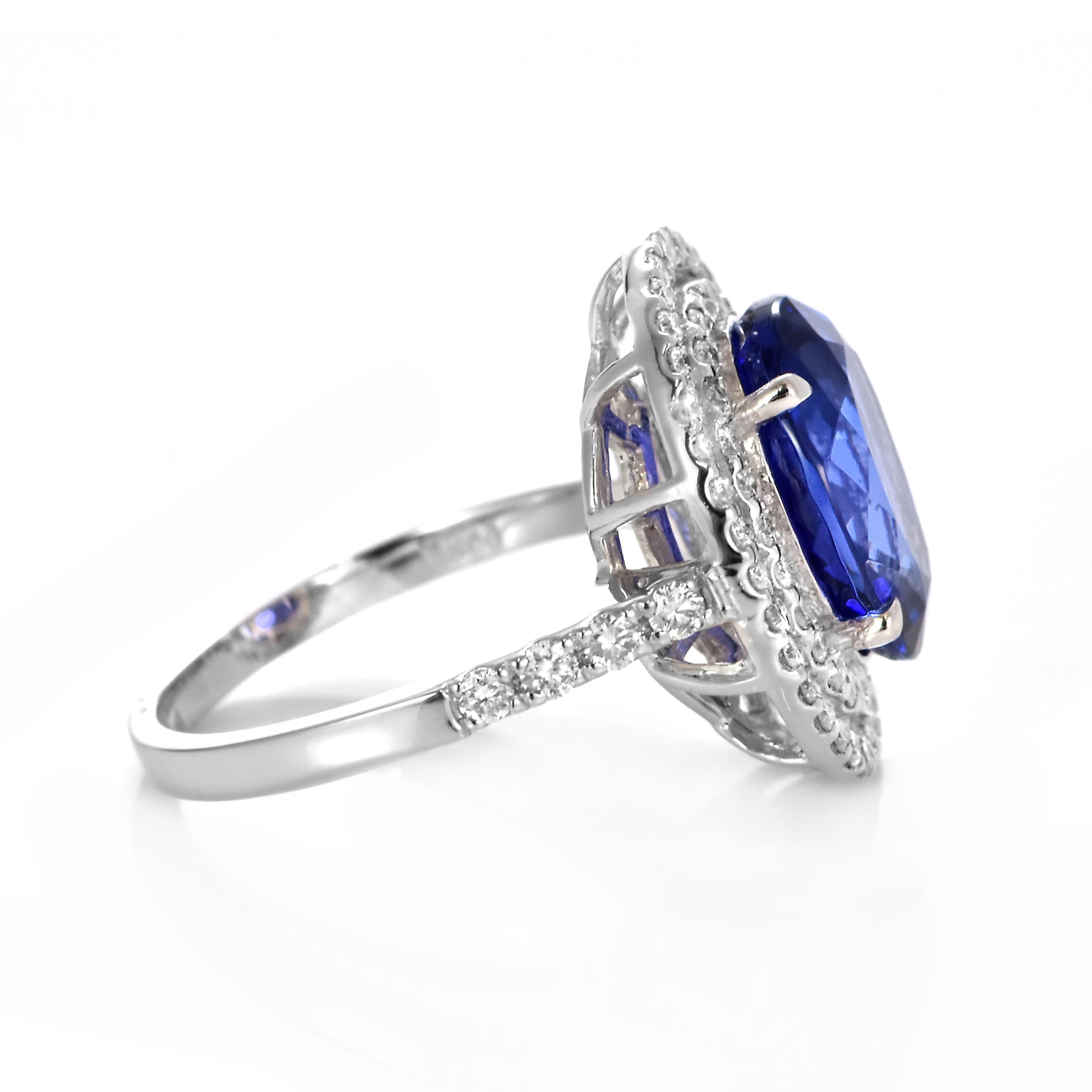 Anello di 4,94 carati di tanzanite naturale 