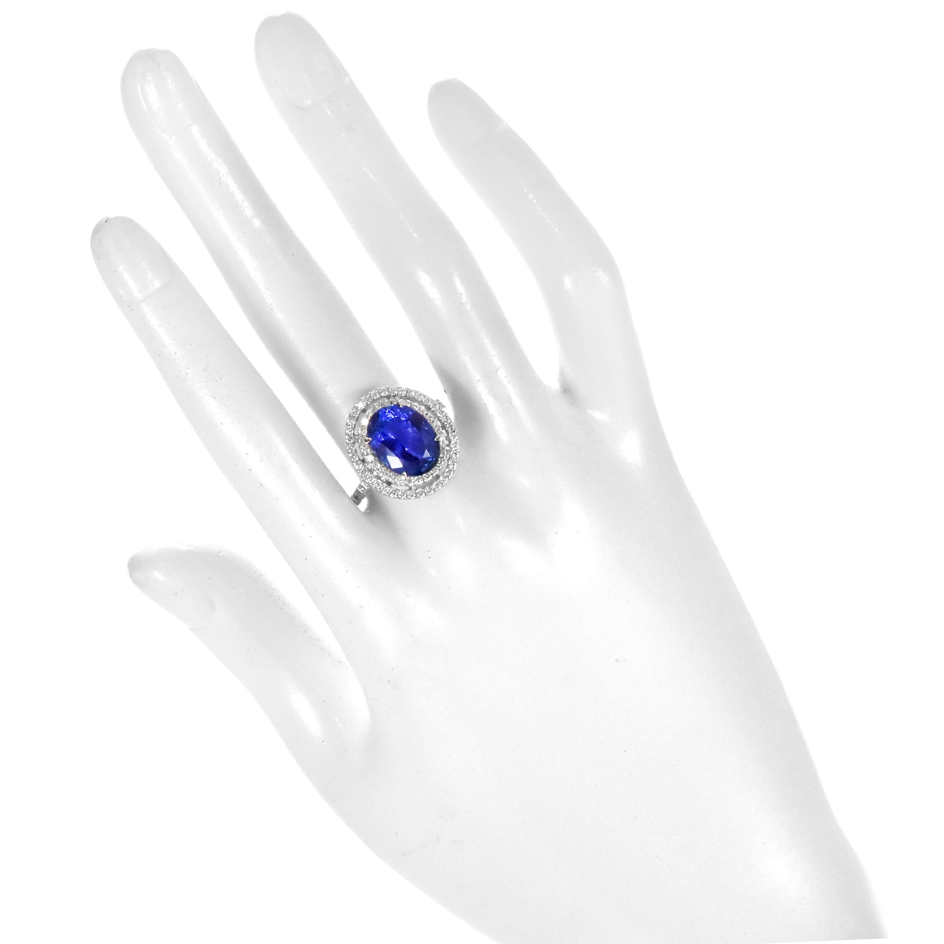Anello di 4,94 carati di tanzanite naturale 