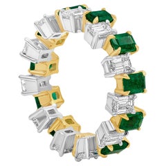 4.94 Carats Total Alternating Green Emerald and Diamond Eternity Band