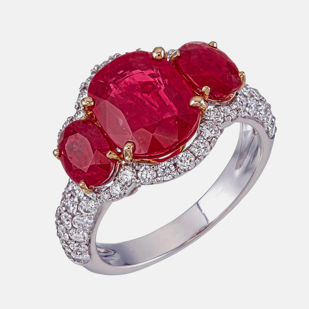 Modernista Anello con rubino di Birmania senza calore e diamanti da 4,95 carati in oro bianco da 18 carati in vendita