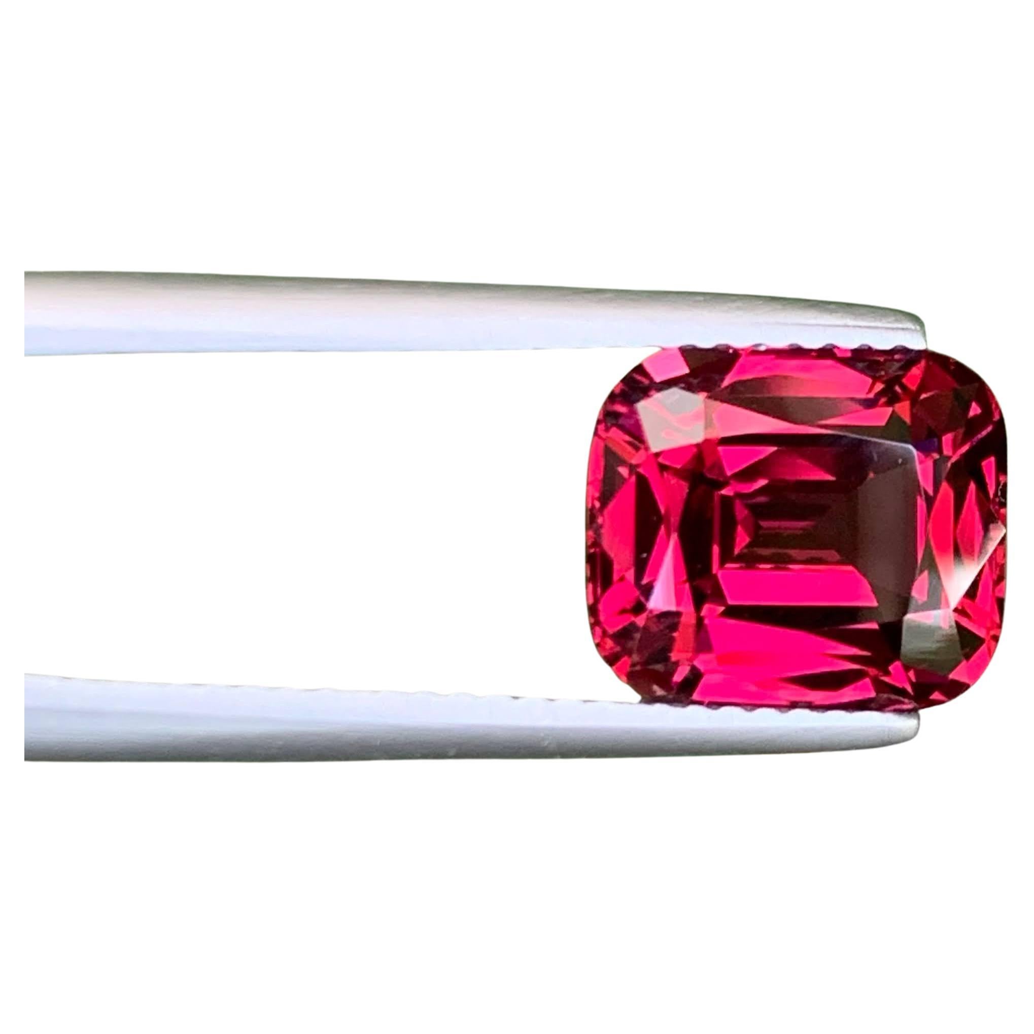 4.95 Carat Loose Pinkish Red Garnet Stone Cushion Cut Natural Tanzanian Gemstone For Sale