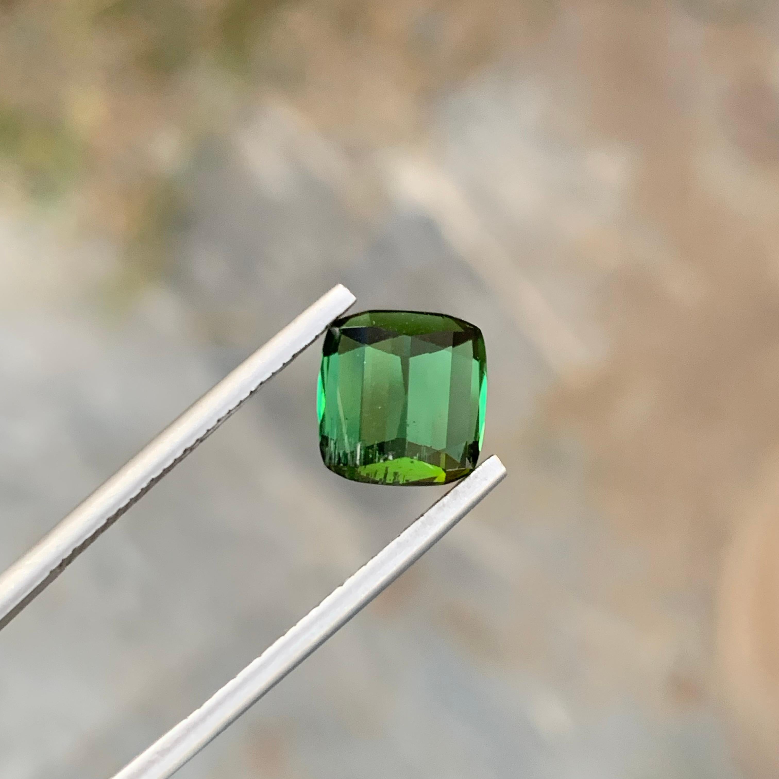 4,95 Karat natürlicher loser grüner Turmalin in Kissenform in Kissenform für Verlobungsring im Angebot 2