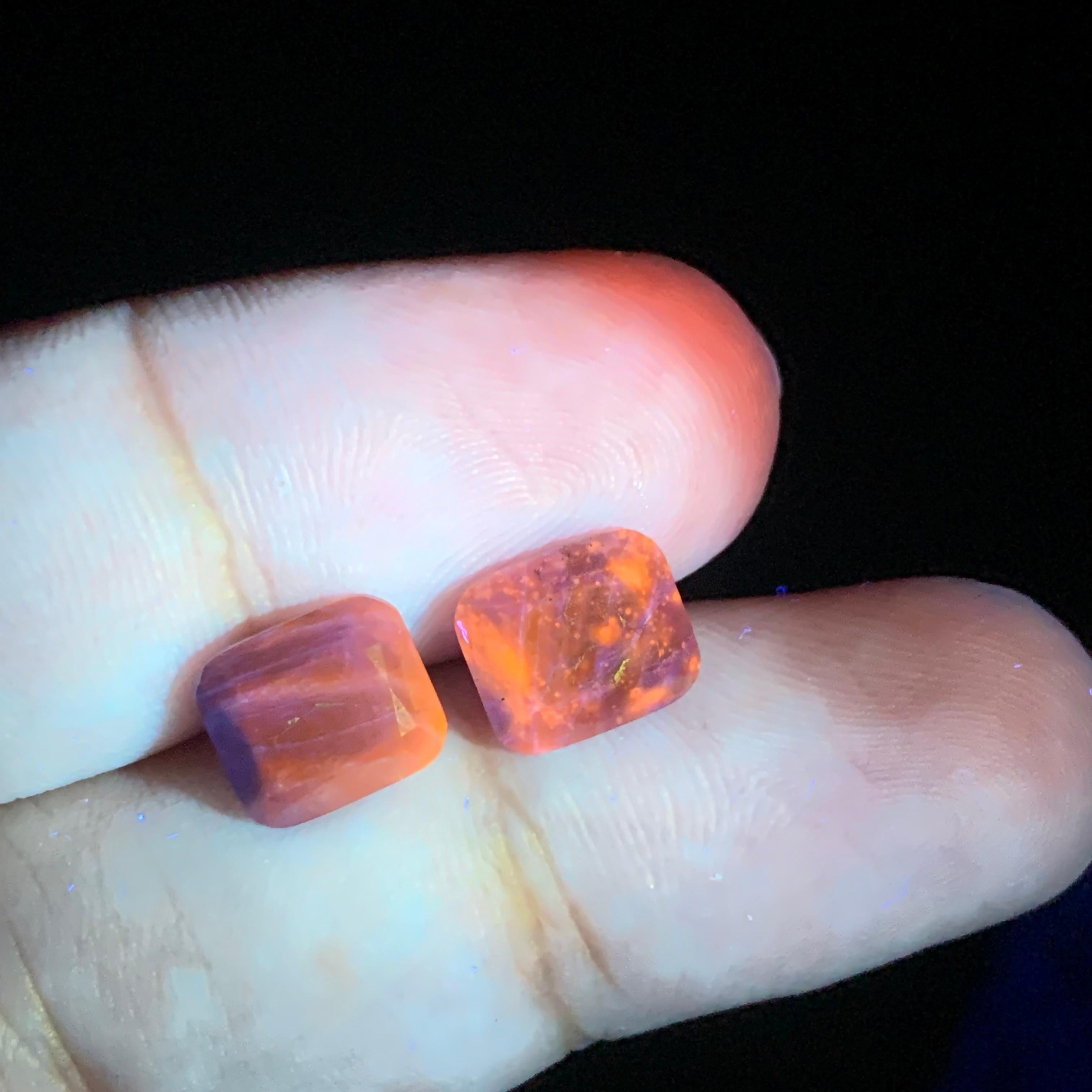 4.95 Carat Natural Loose Hauyne Pair Cushion Shape Gemstone In New Condition For Sale In Peshawar, PK