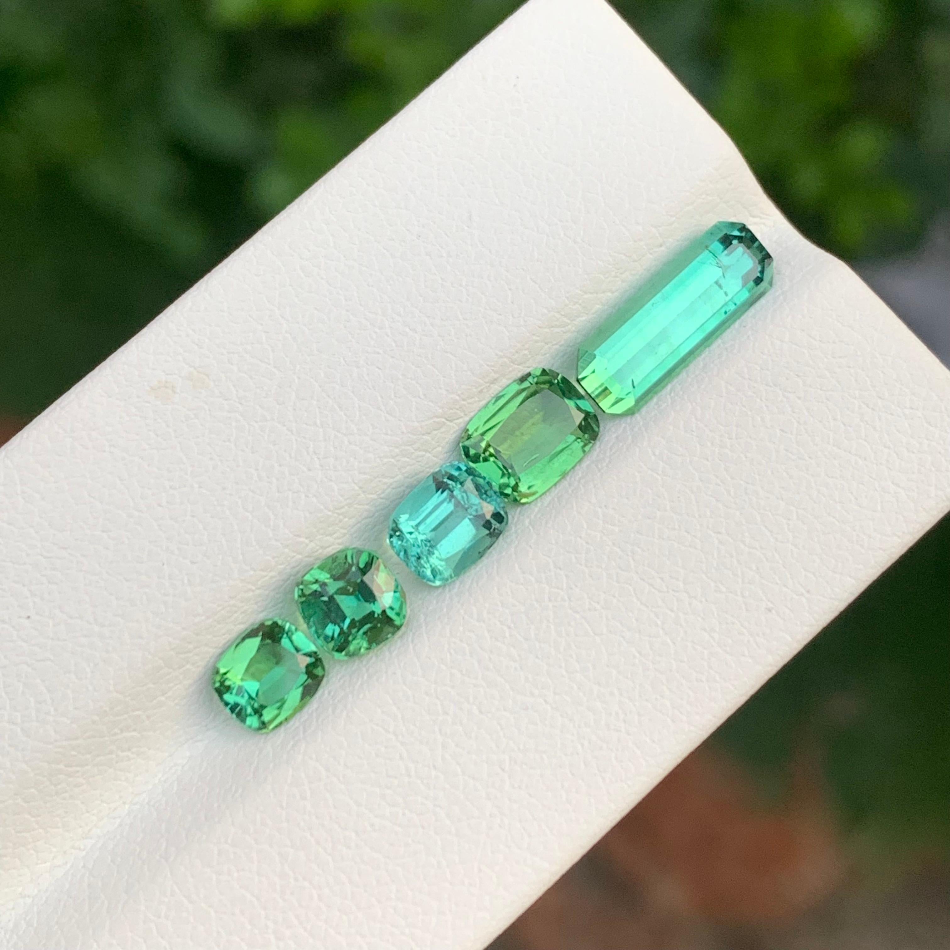 Tourmaline naturelle non sertie de 4,95 carats, pierre précieuse pour bijoux en vente 5