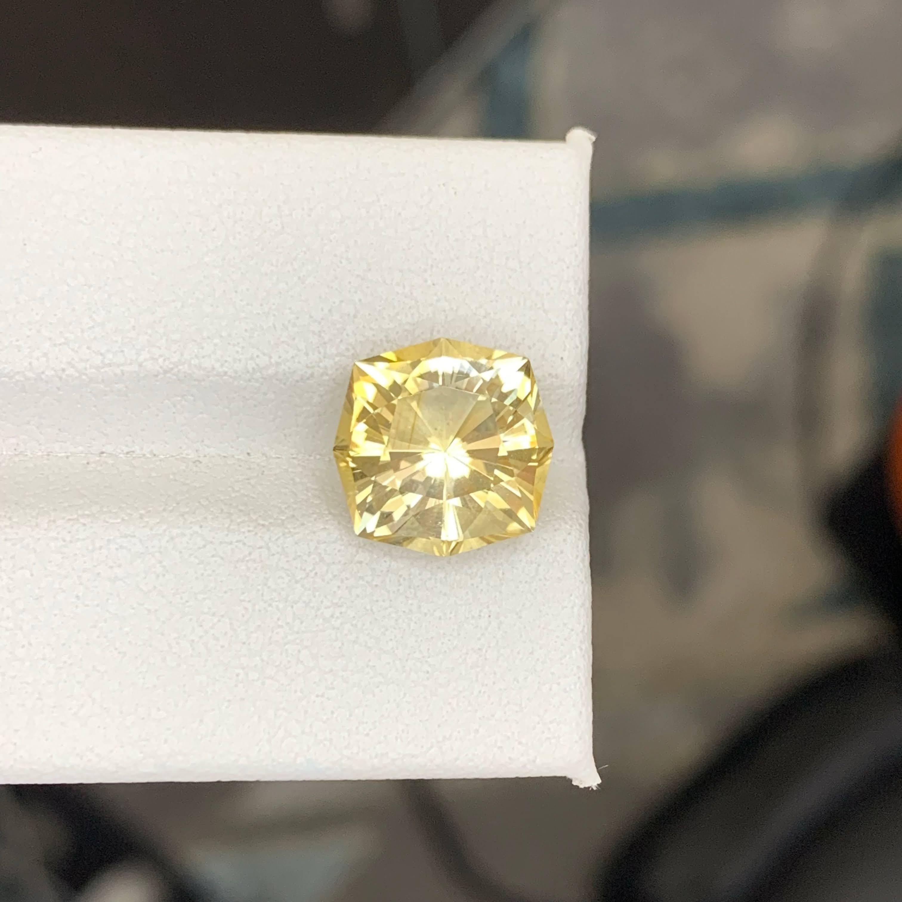 4,95 carati di Citrino giallo sciolto naturale con taglio a cuscino di fantasia Gemma brasiliana in vendita 4