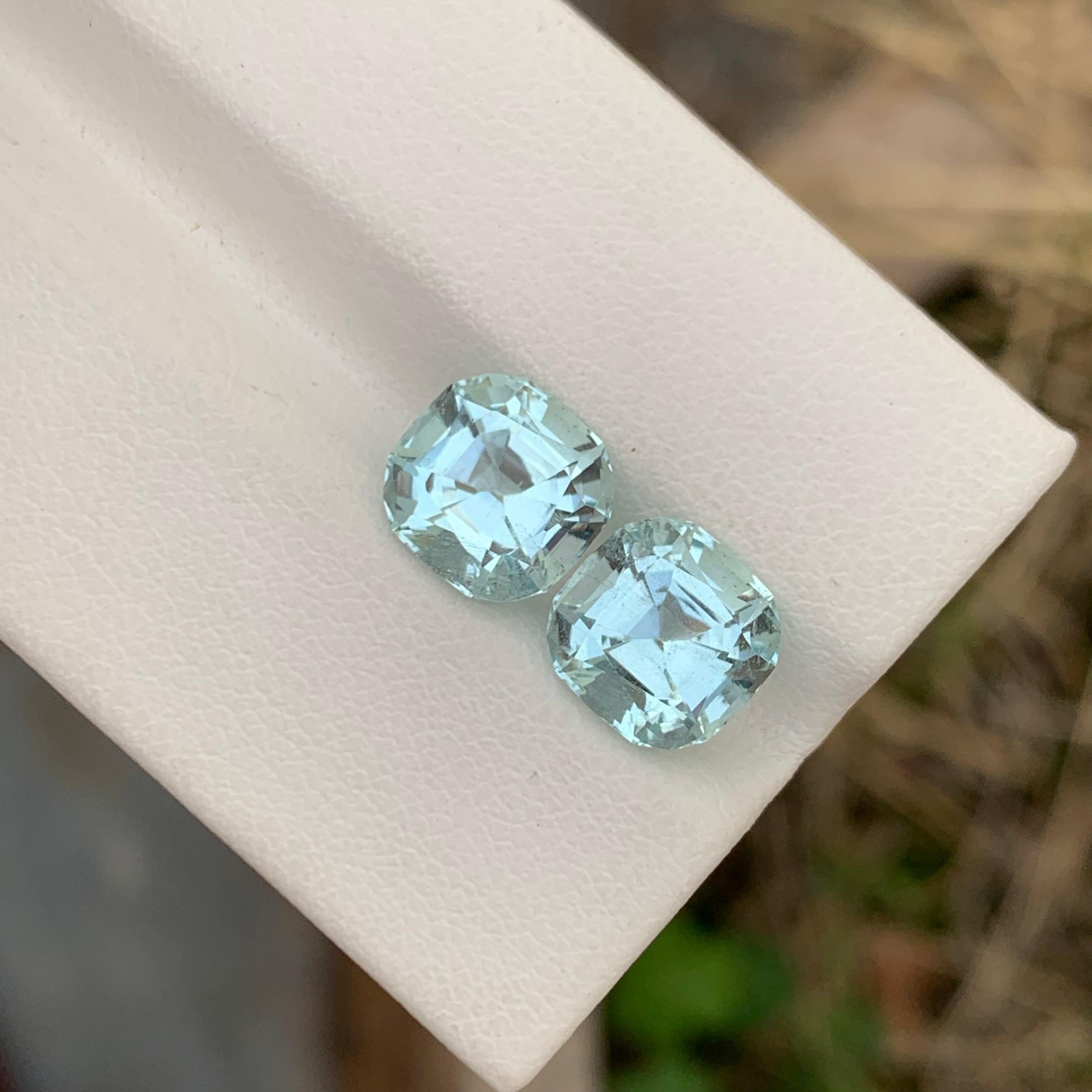 Women's or Men's 4.95 Carats Natural Loose Slightly Included Aquamarine Pair For Earrings For Sale