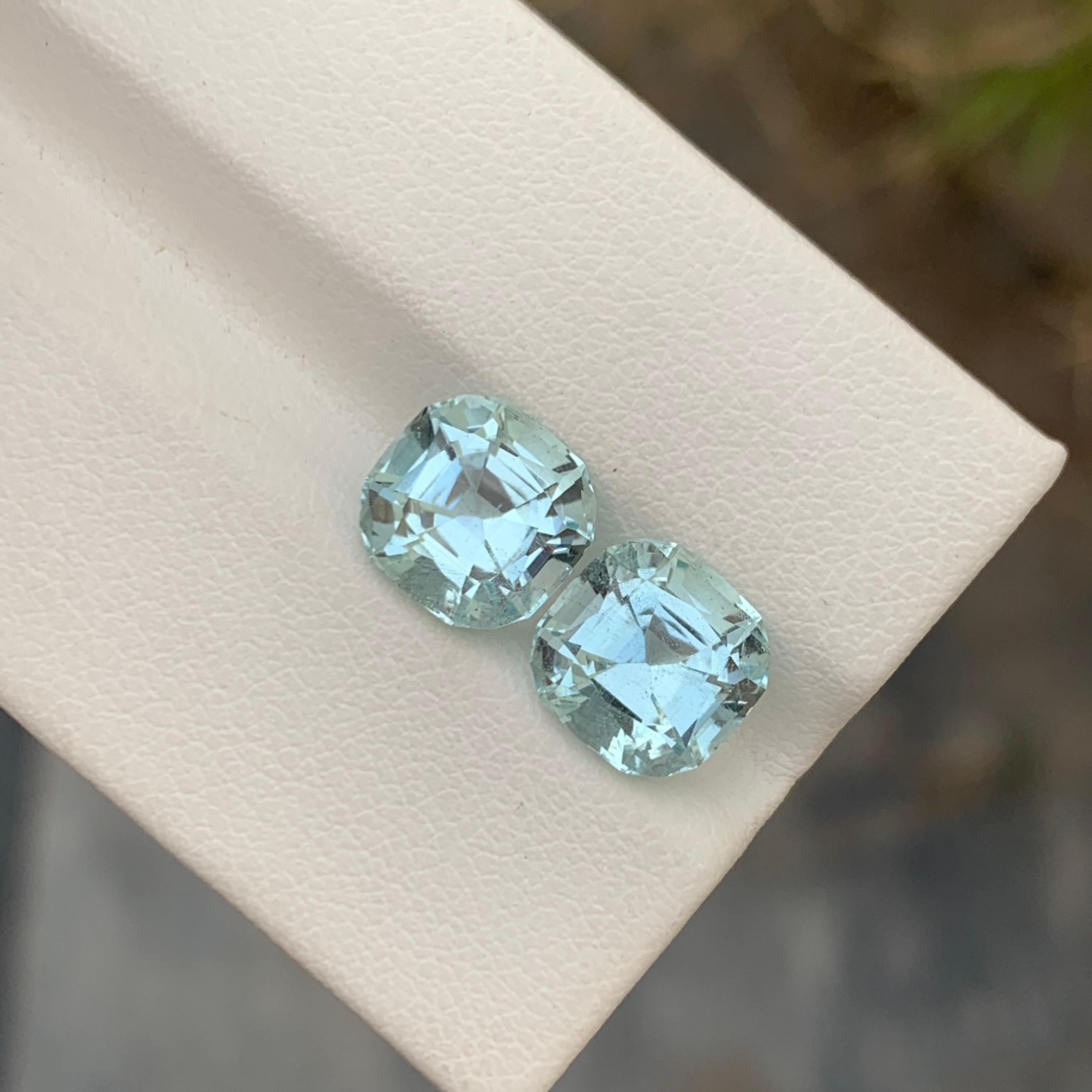 4.95 Carats Natural Loose Slightly Included Aquamarine Pair For Earrings For Sale 1