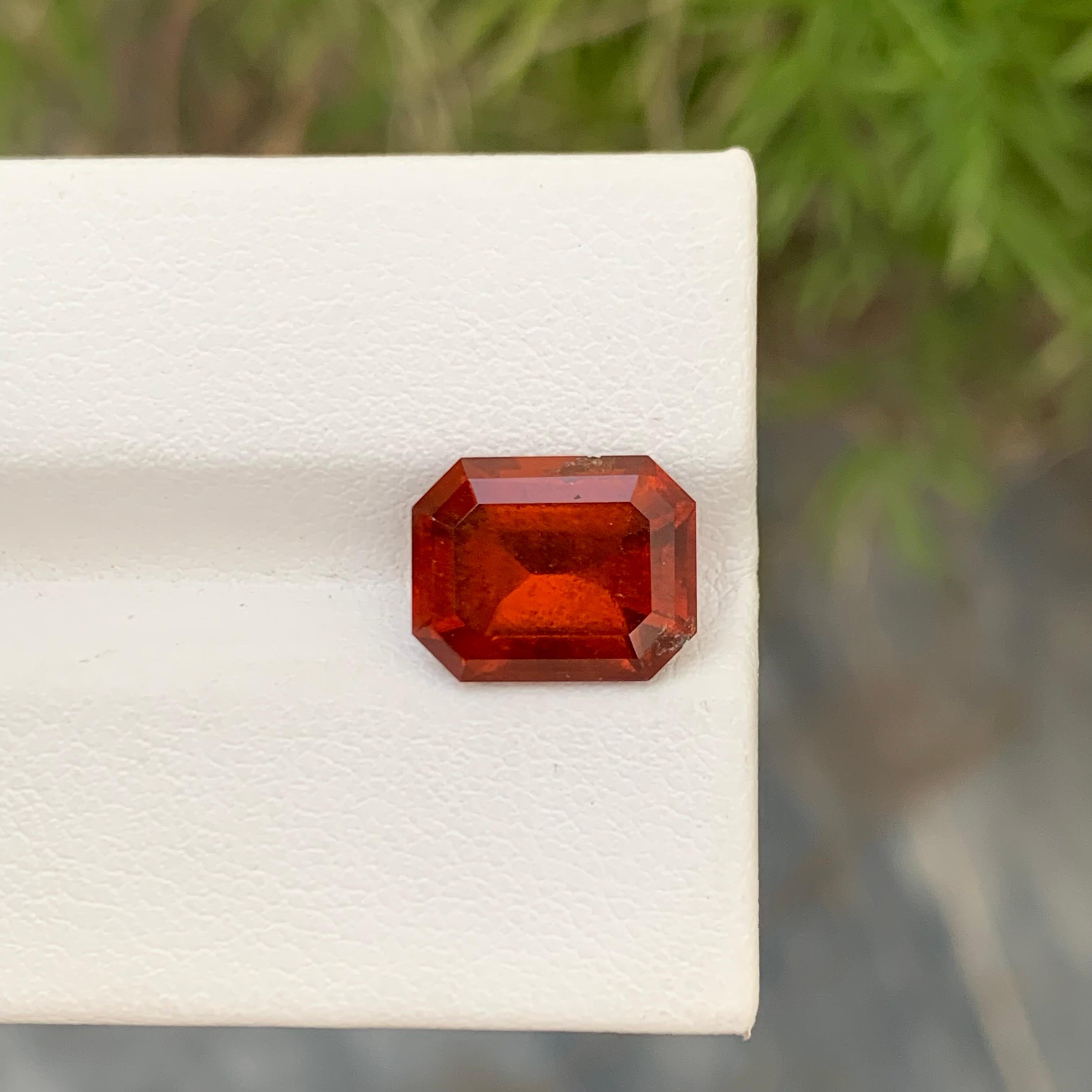 Arts and Crafts 4.95 Carats Pretty Natural Loose Smoky Hessonite Garnet Gem For Ring  For Sale