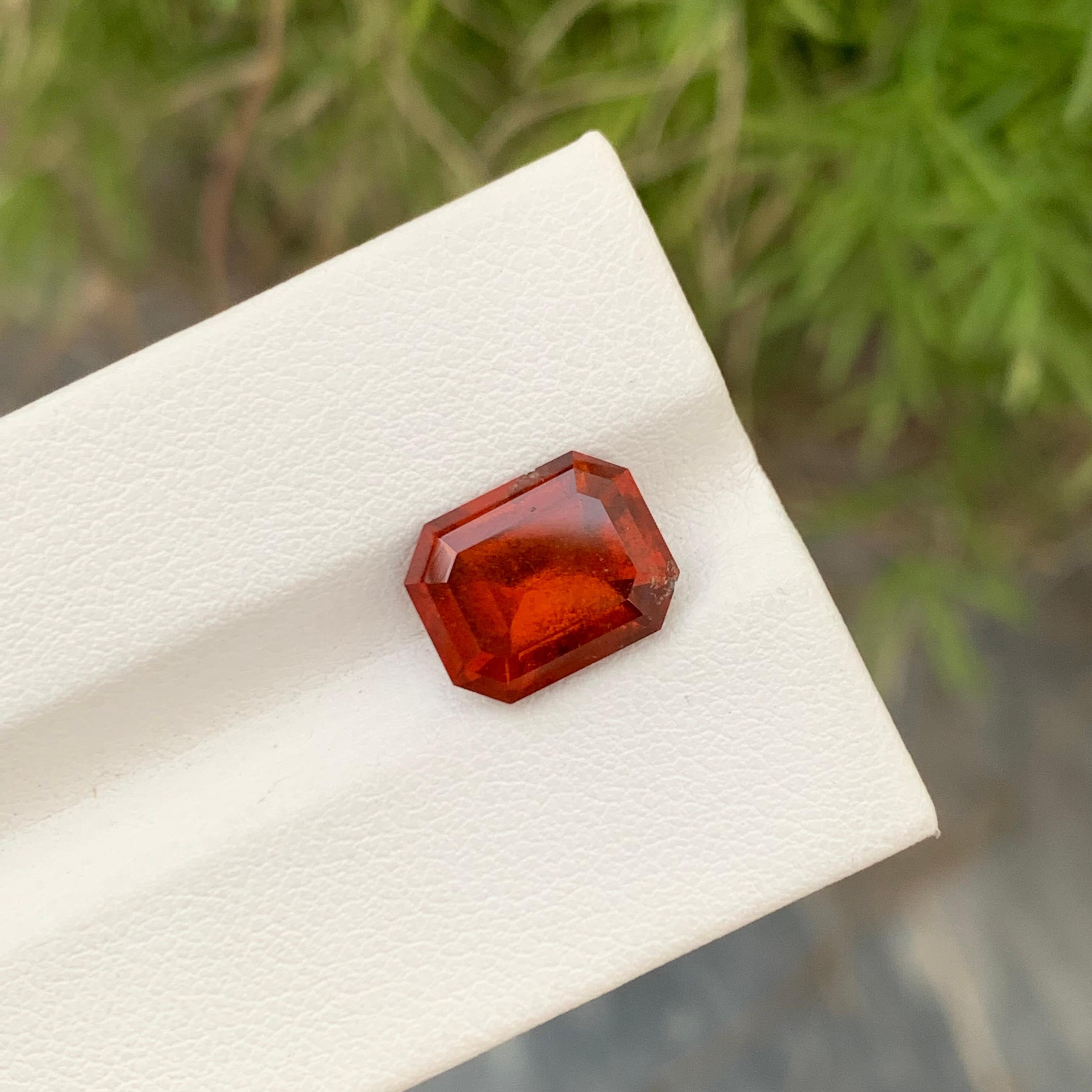4.95 Carats Pretty Natural Loose Smoky Hessonite Garnet Gem For Ring  For Sale 3