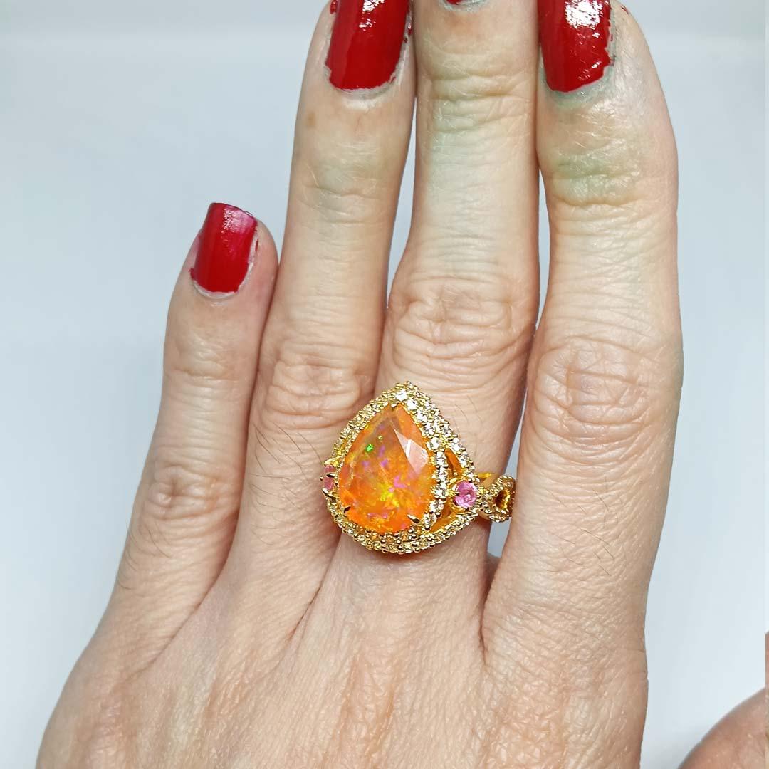 6.82 cts Orange Opal Ring. Sterling Silver on 18K gold Plated For Sale 3