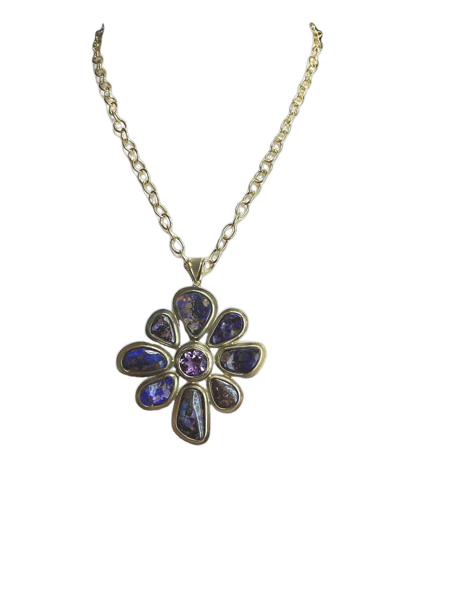 49.50 Carats Total Pendentif Opale Boulder et Améthyste en Or Jaune Unisexe en vente