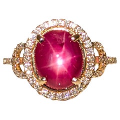 4,95 Karat Stern-Rubin-Ring mit natürlichem Diamant-Halo aus massivem 14K Gold  OV 11x8mm