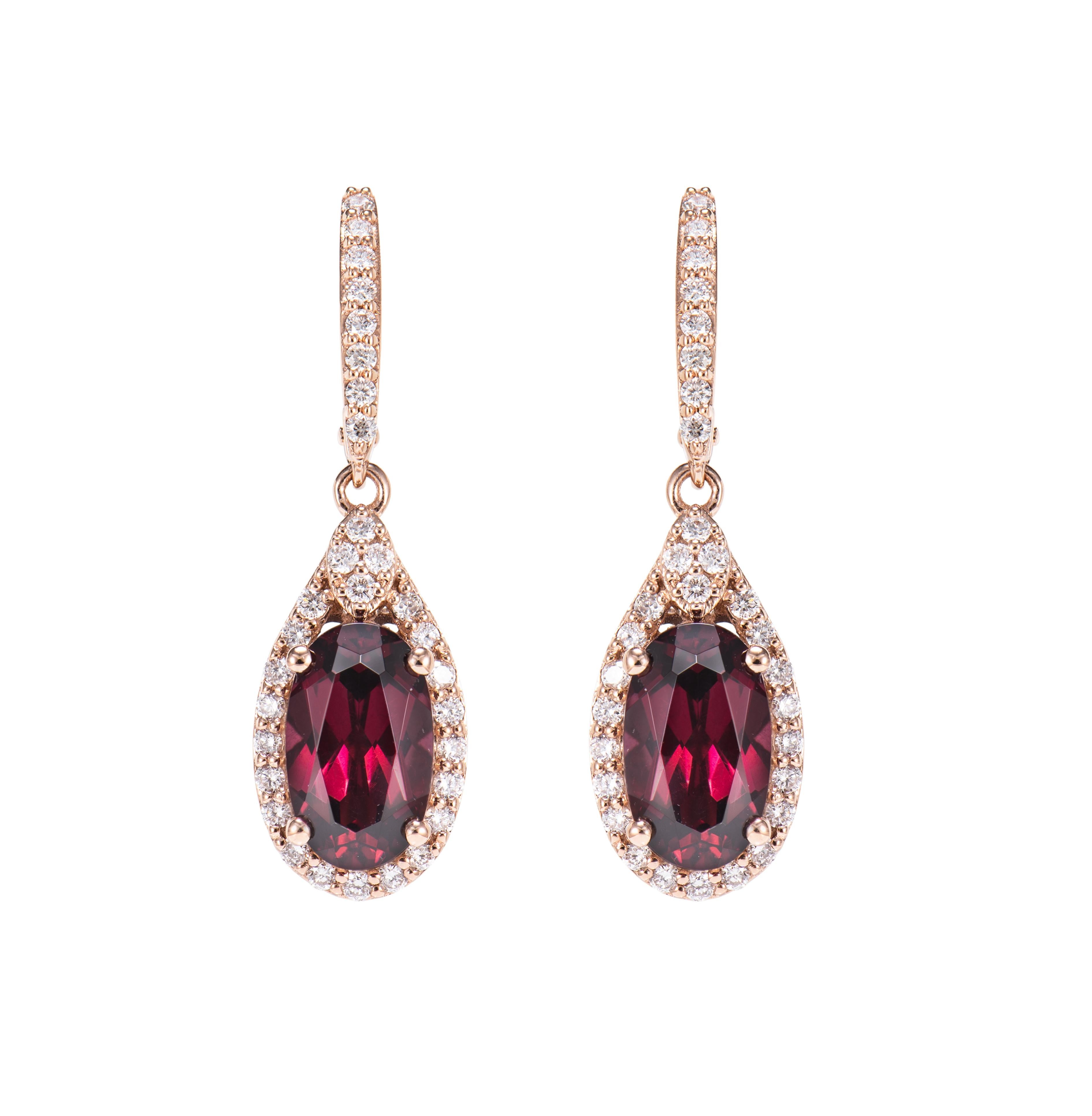 Contemporary 4.96 Carat Rhodolite Drop Earring in 18Karat Rose Gold with White Diamond. For Sale