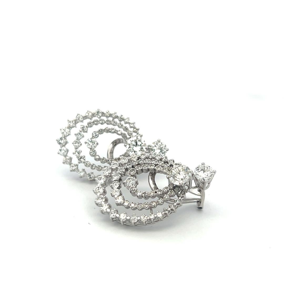 Boucles d'oreilles à clip en or blanc 18 carats 4.96 carats diamant rond brillant G VS en vente 3