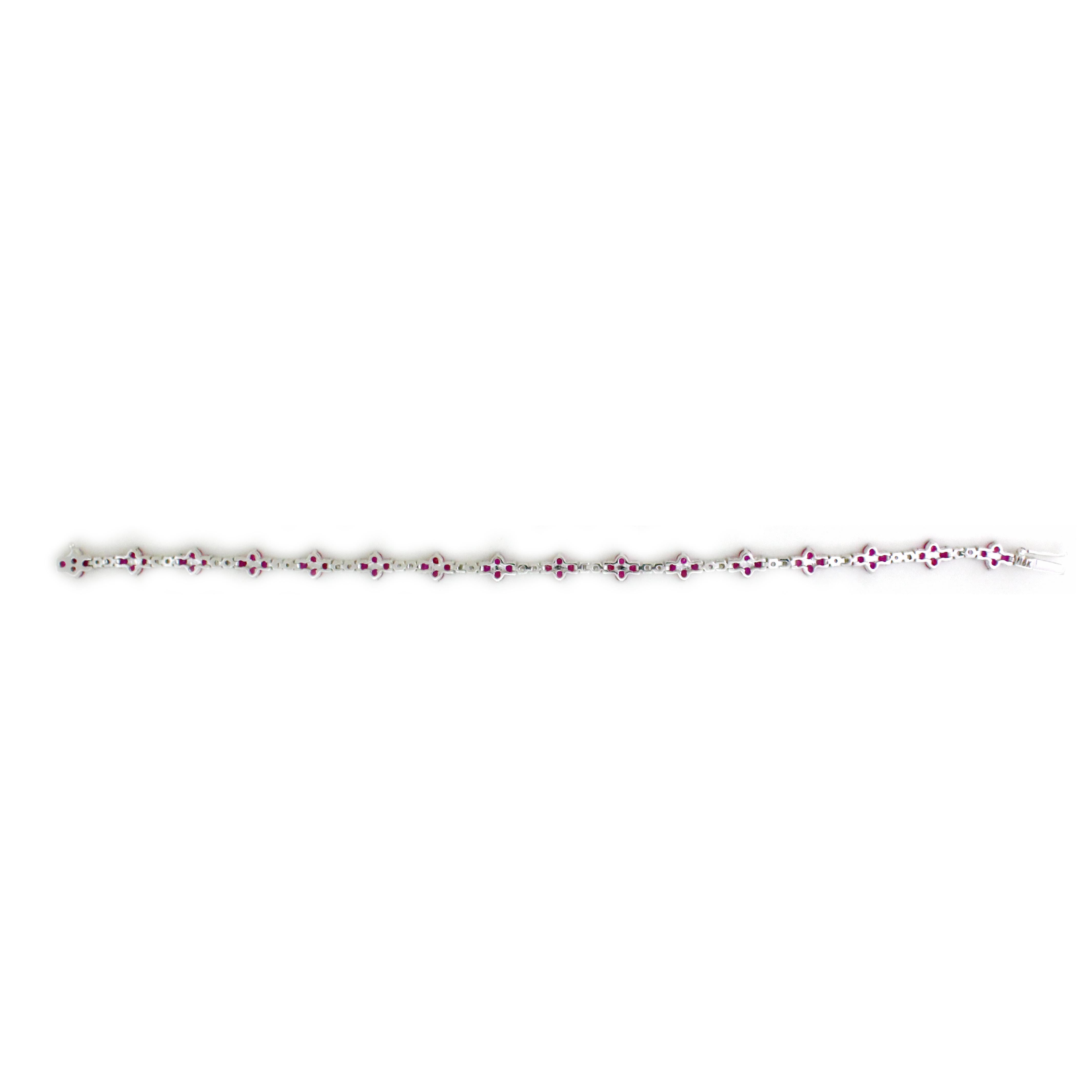 Modern 4.96 carats Ruby Bracelet For Sale