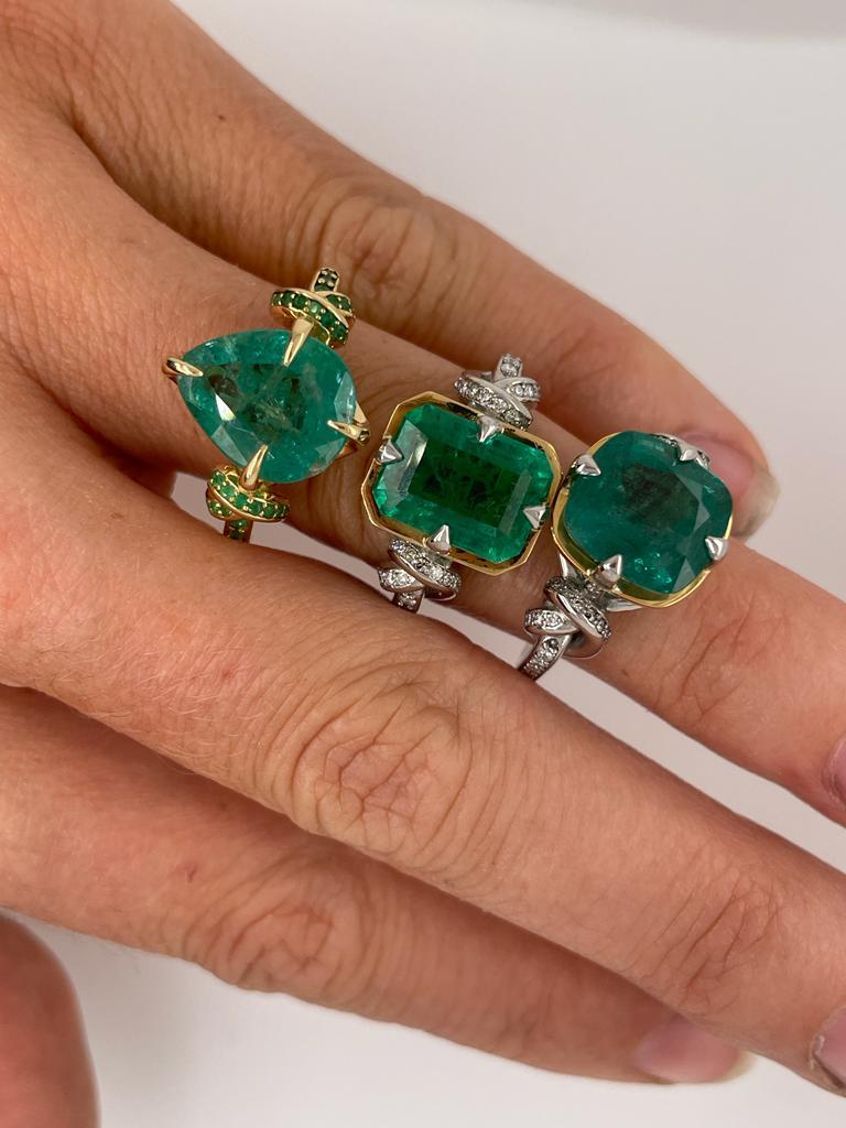For Sale:  4.96ct Natural Cushion Cut Emerald and Diamond Ring in platinum and 22k gold 10