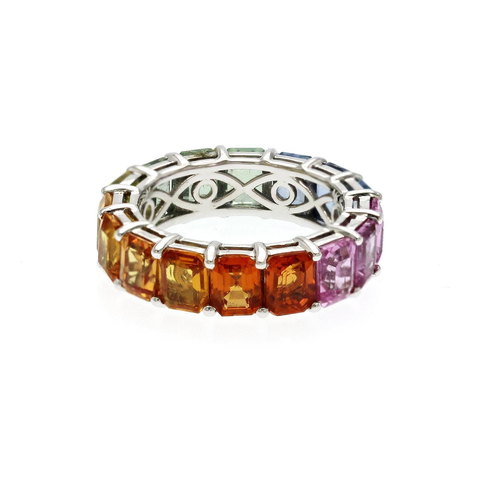 4.97 CT Multicolor Sapphire in 18K White Gold Band Ring Size 5.5 For Sale 3