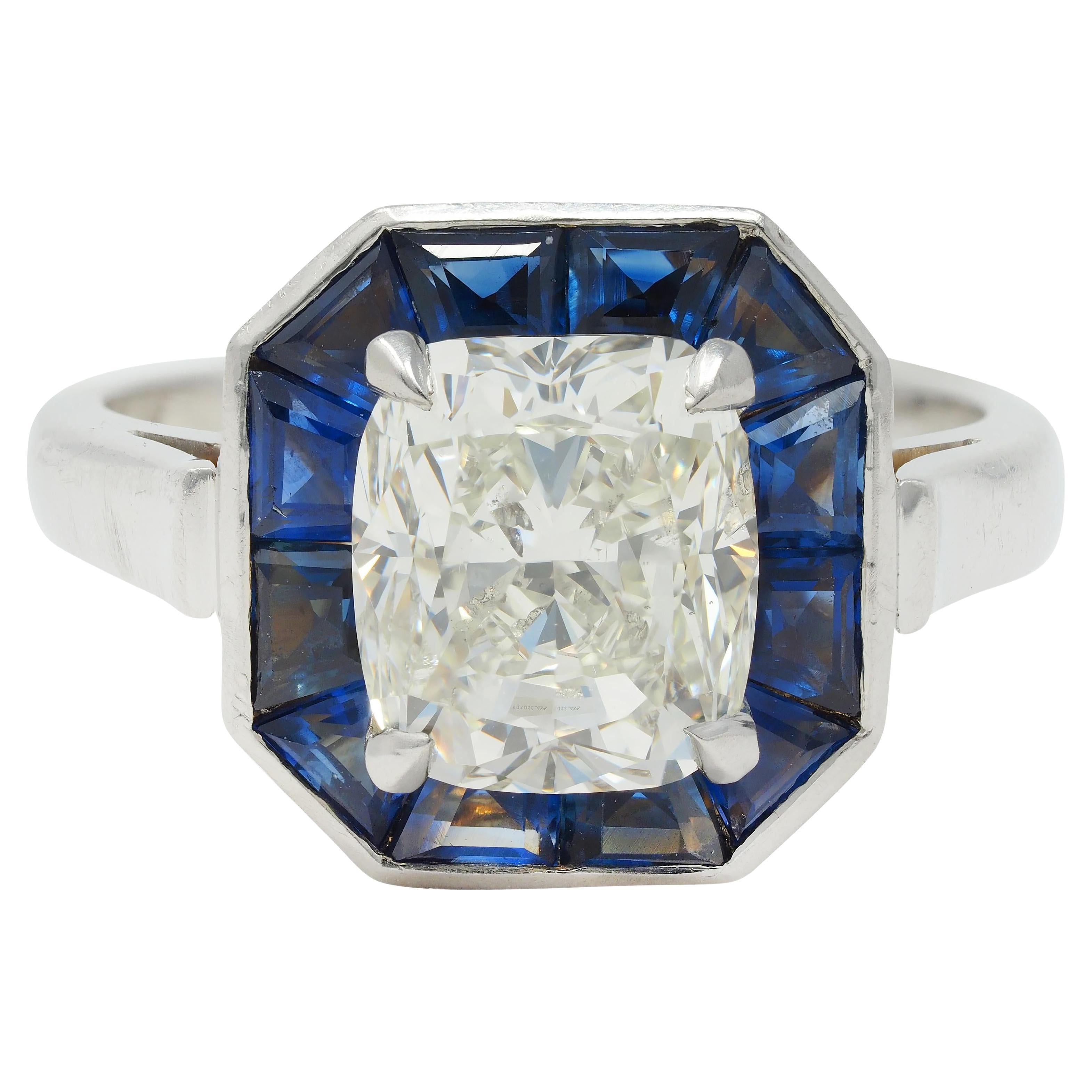 4,97 CTW Kissenschliff Diamant Saphir Platin Vintage Halo Ring GIA im Angebot