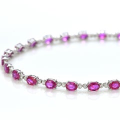 4,98 Karat Unerhitzte Rubine und Diamanten Armband aus Platin