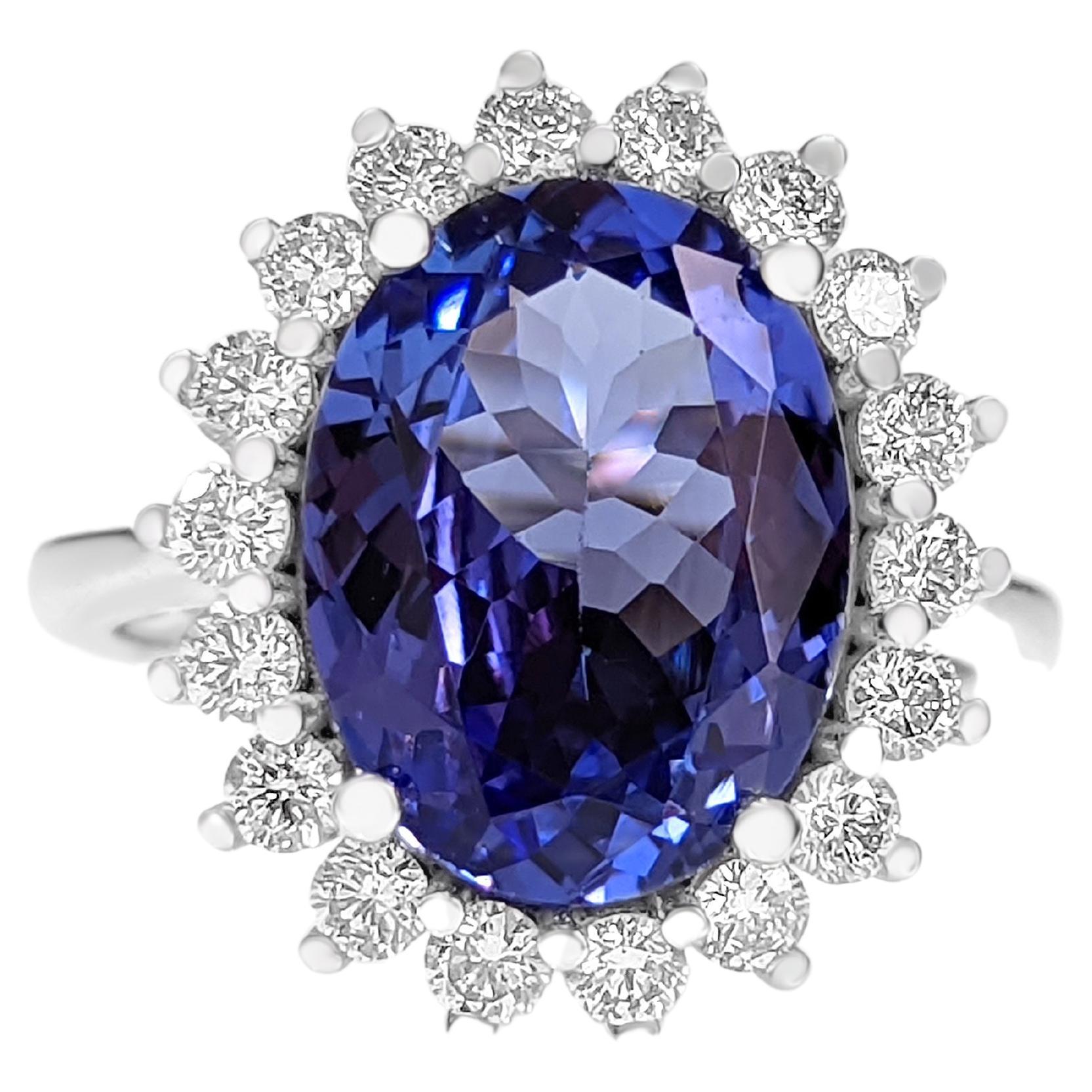 4.98 Carat Tanzanite and 0.80 Ct Diamonds, 14 Kt. White Gold, Ring