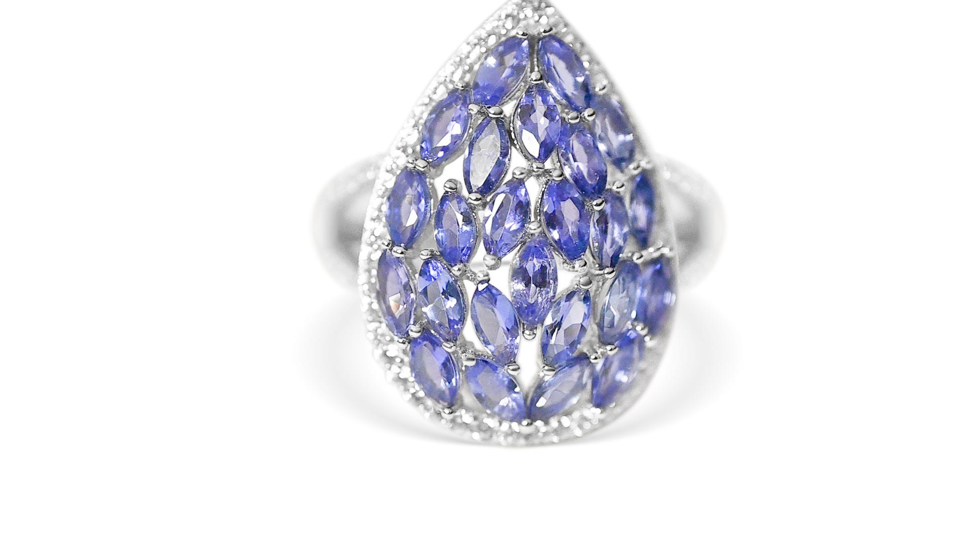 4,99 Karat Tansanit Ring 925 Sterlingsilber Rhodium Platin Mode Ringe im Zustand „Neu“ im Angebot in New York, NY