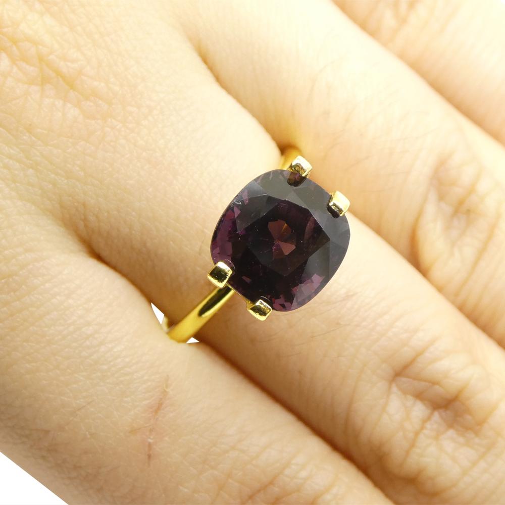 Taglio brillante 4,99ct Spinello viola rossastro rettangolare a cuscino dalla Birmania in vendita