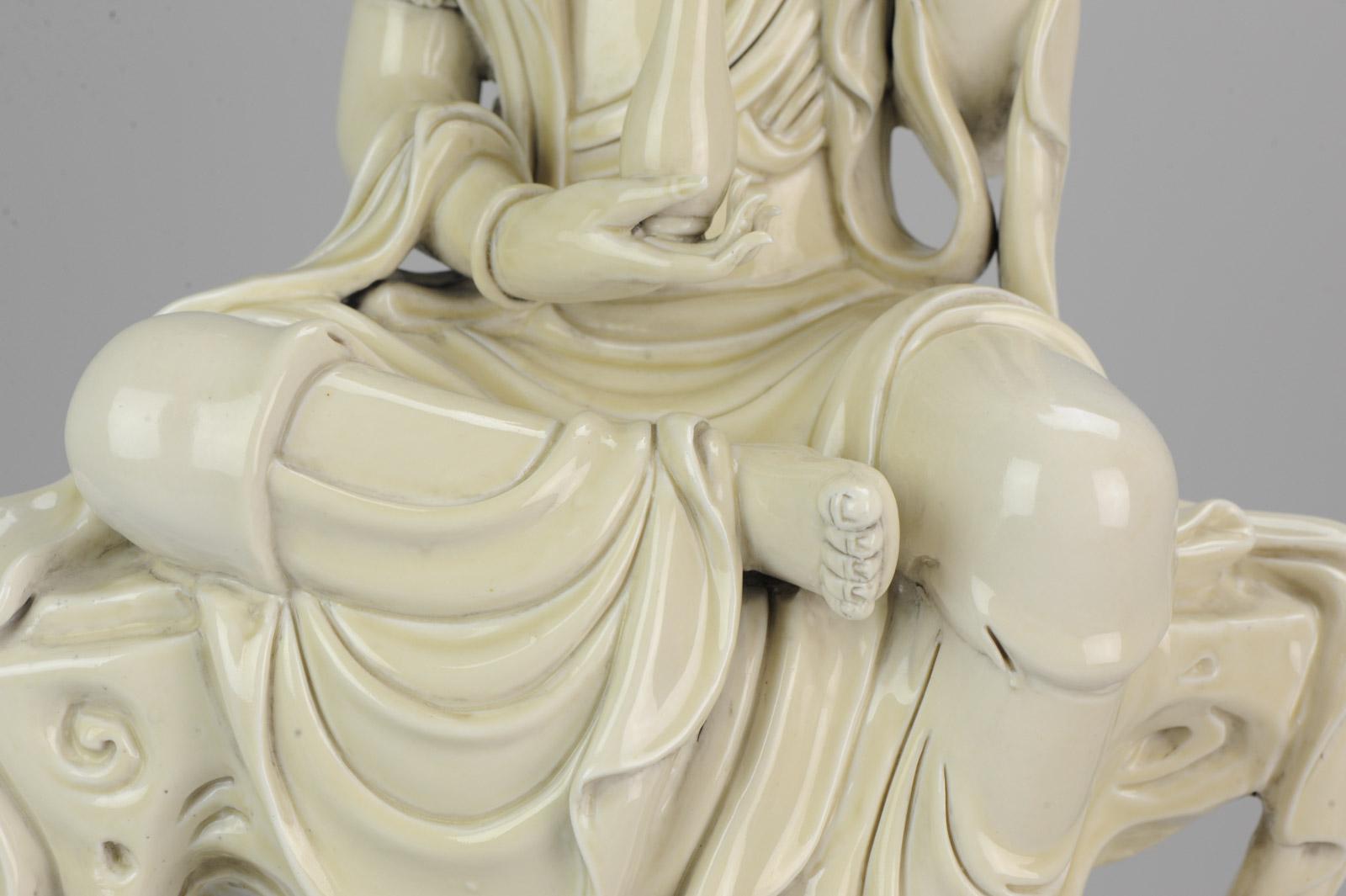 Large 20th Century Dehua Blanc de Chine Statue Guanyin Marked on Back 6