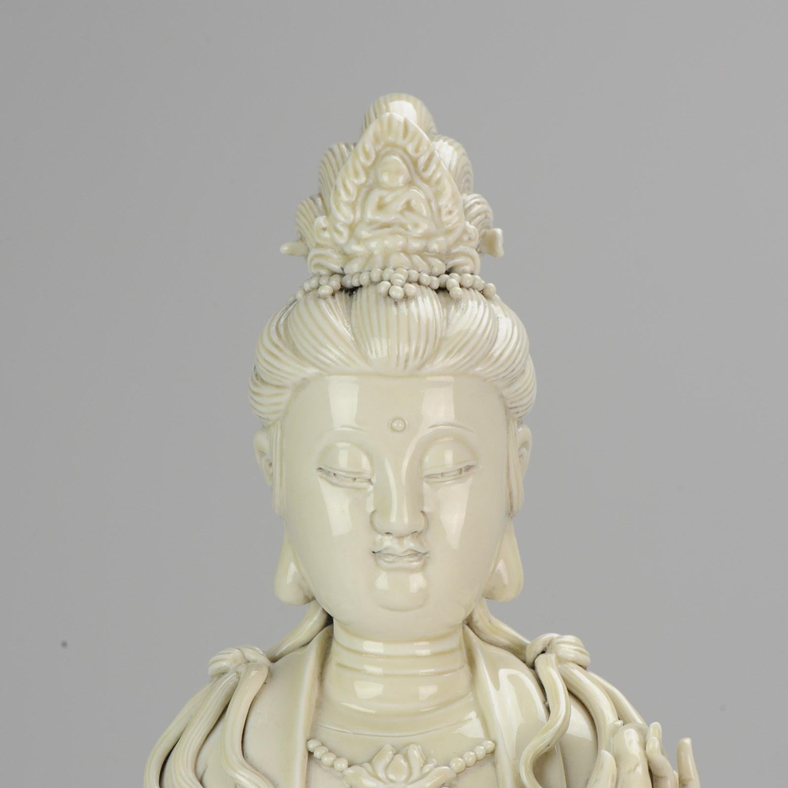 Large 20th Century Dehua Blanc de Chine Statue Guanyin Marked on Back 1