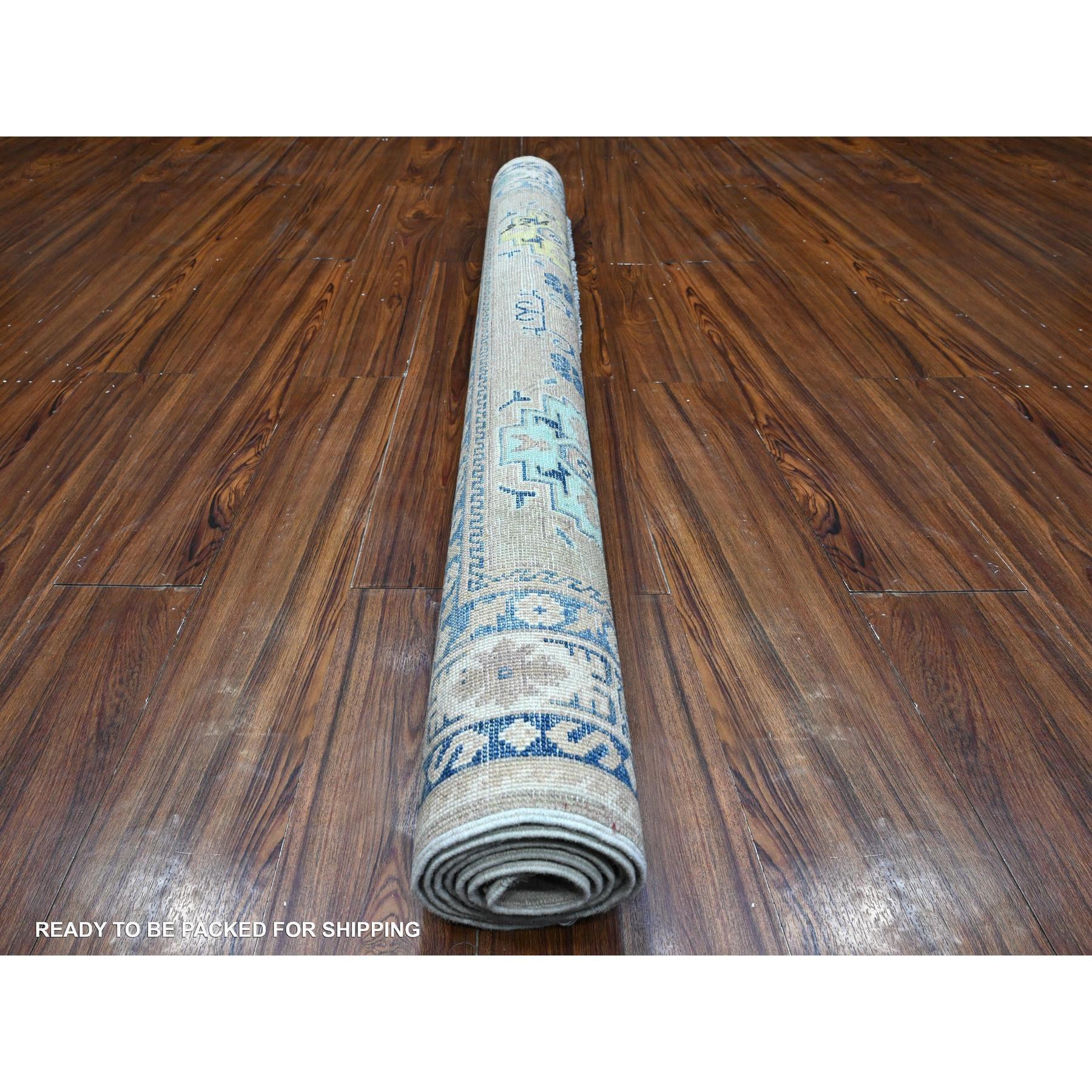 Hand-Knotted 4'9