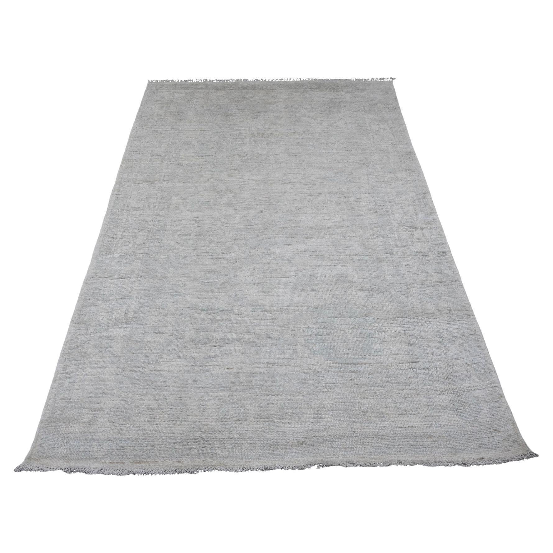 4'9"x7' Pearl White Pure Wool Afghan Angora Oushak Leaf Motif Hand Knotted Rug For Sale