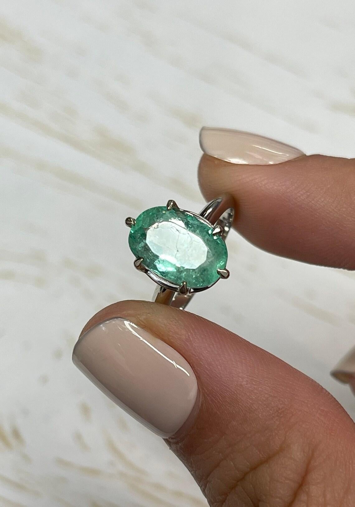 4ct 6 Prong Oval Emerald Solitaire 14K Ring, White Gold In New Condition For Sale In Jupiter, FL