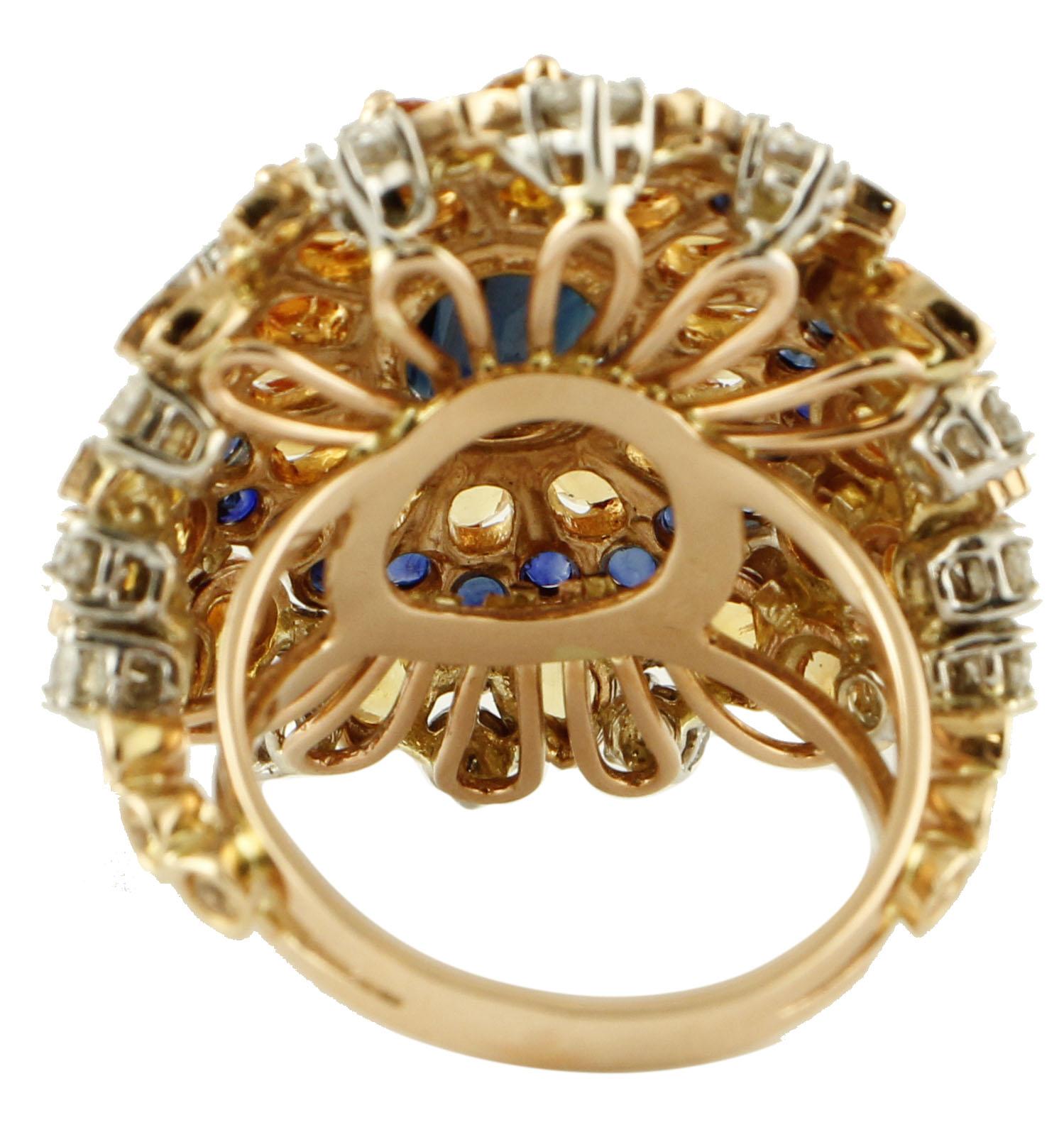 Ring aus Roségold mit 4 Karat zentralem blauem Saphir, blauen und gelben Saphiren, Diamanten (Brillantschliff) im Angebot