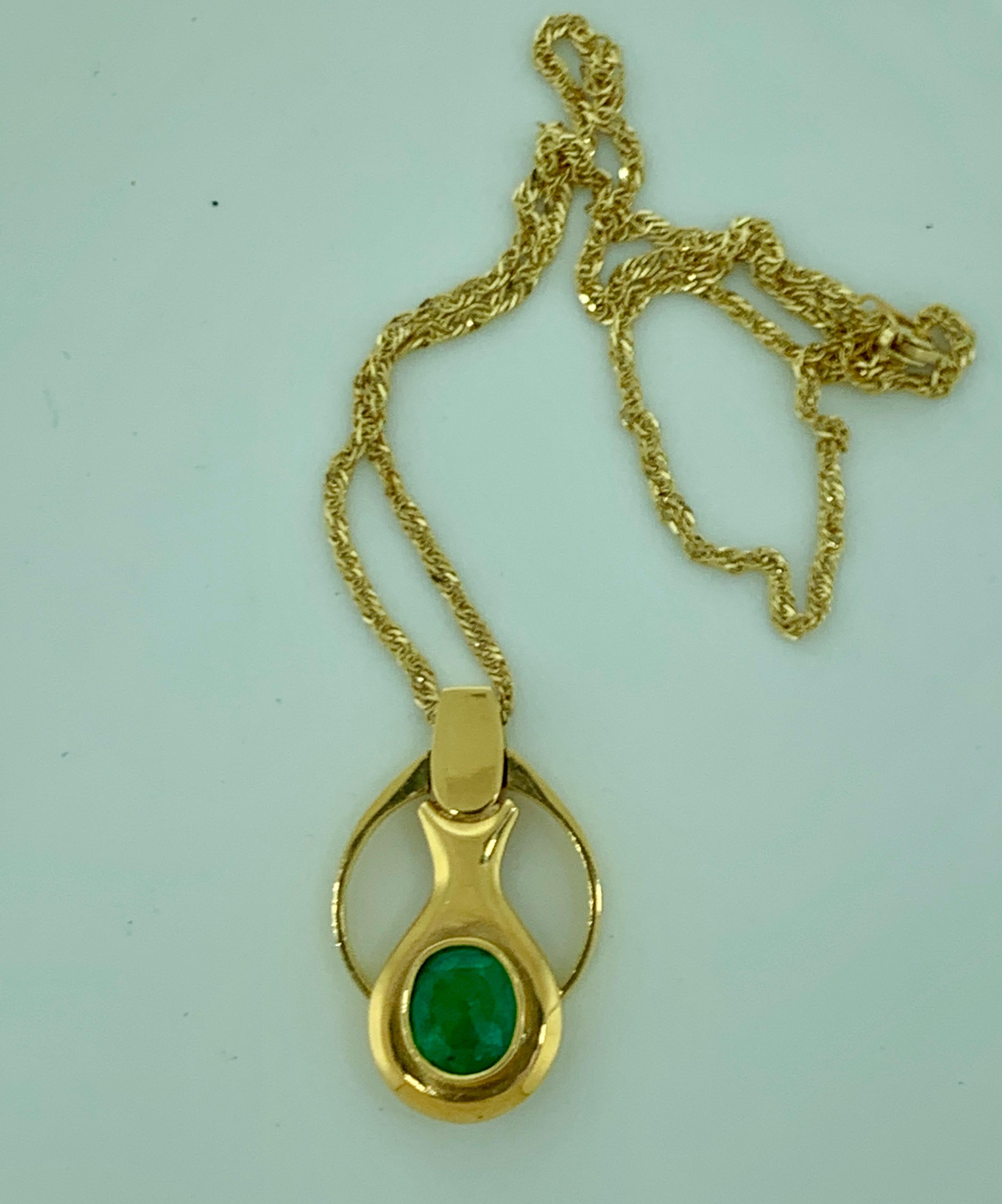 4Ct Colombian Emerald Pendent/Necklace 18 Karat Gold Estate Convertible to Ring For Sale 7