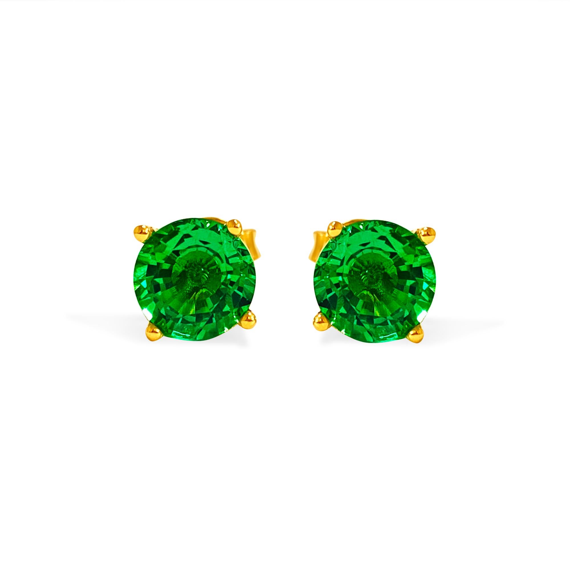 4ct Emerald Studs in 14k Yellow Gold Unisex  For Sale