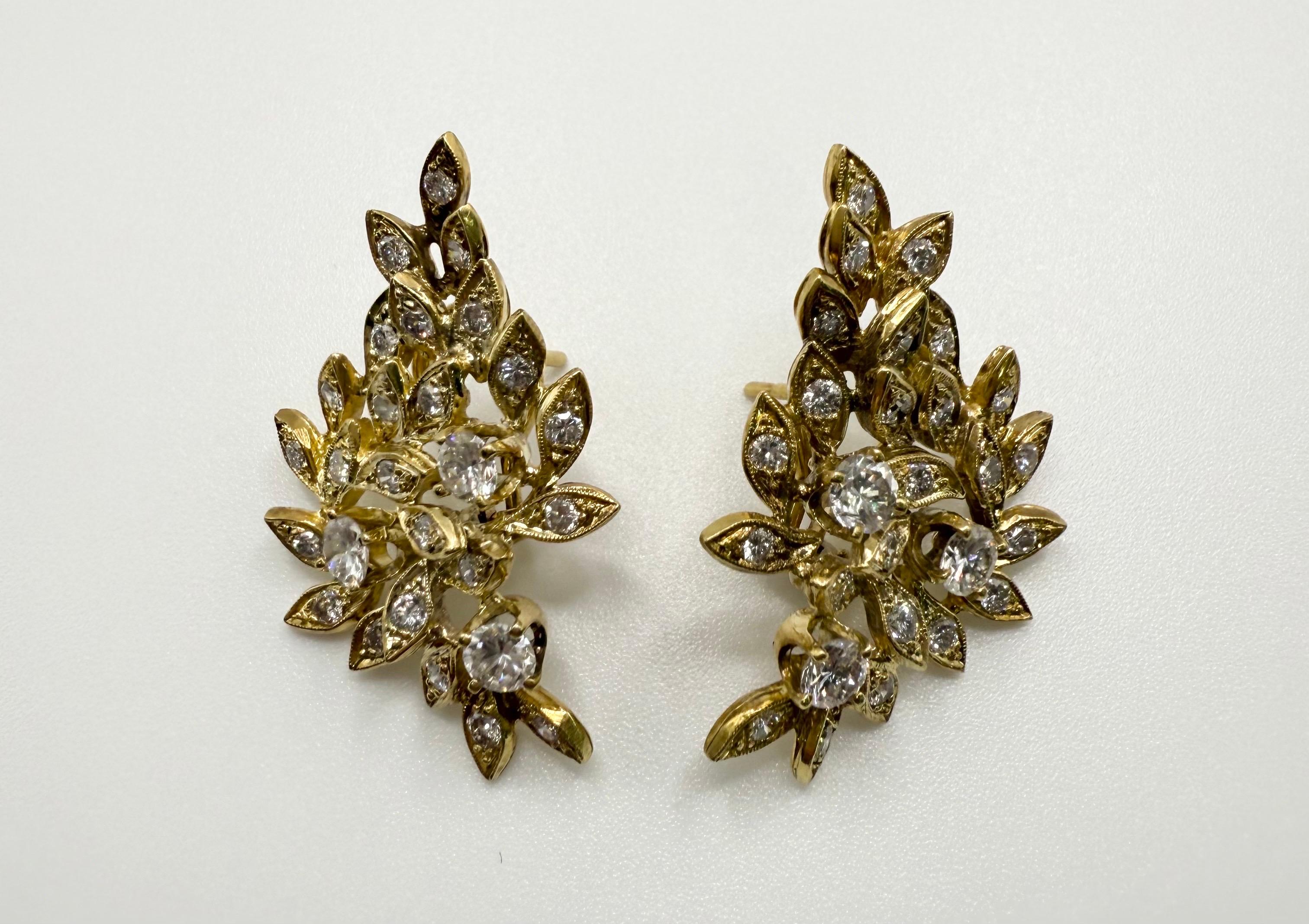 4ct Große florale Ohrringe 18KT Diamant-Ohrringe Gelbgold (Rundschliff) im Angebot