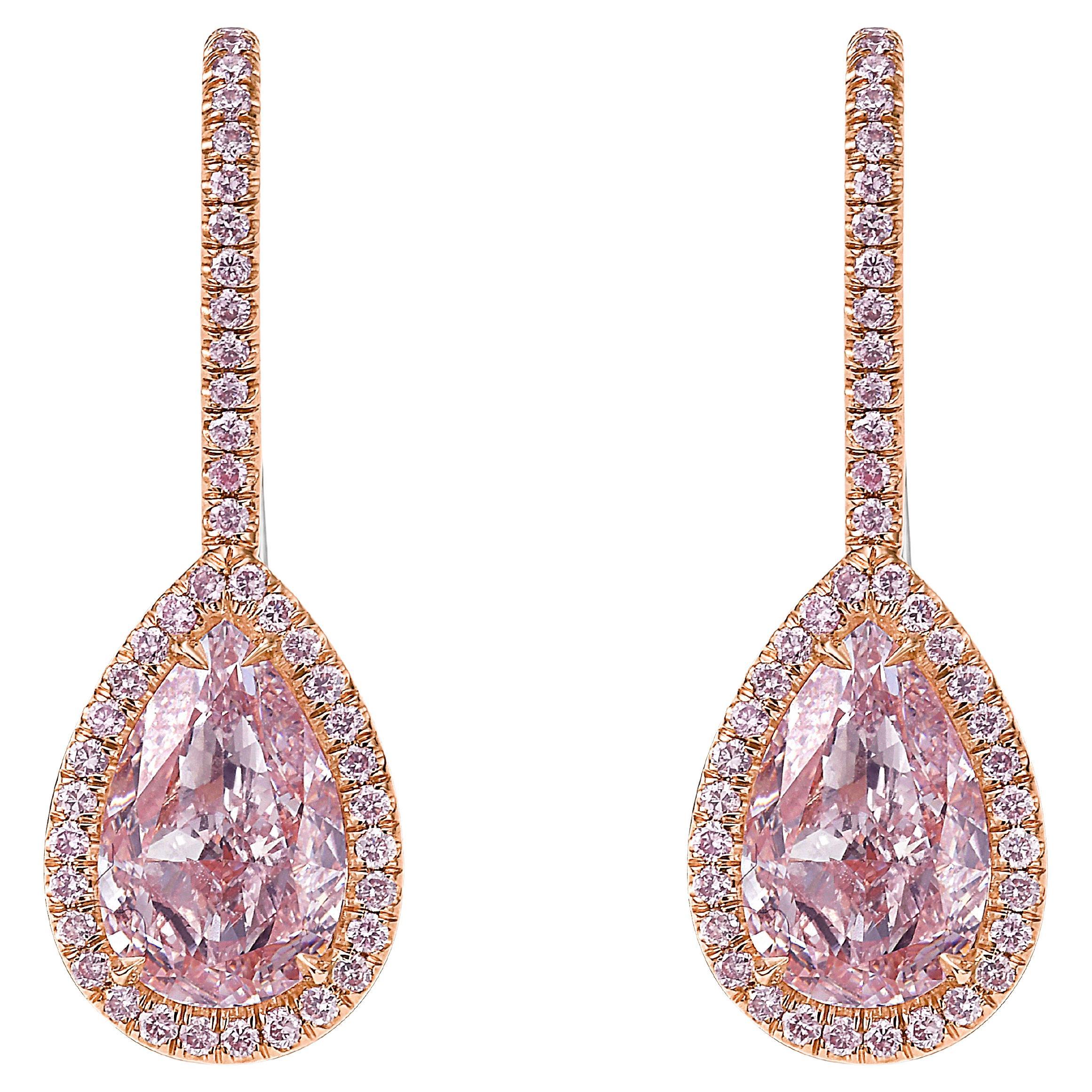 Boucles d'oreilles pendantes en diamant poire rose clair de 4ct