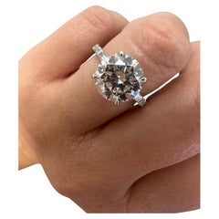 Used 4ct moissanite diamond ring 18Kt white gold engagement ring 