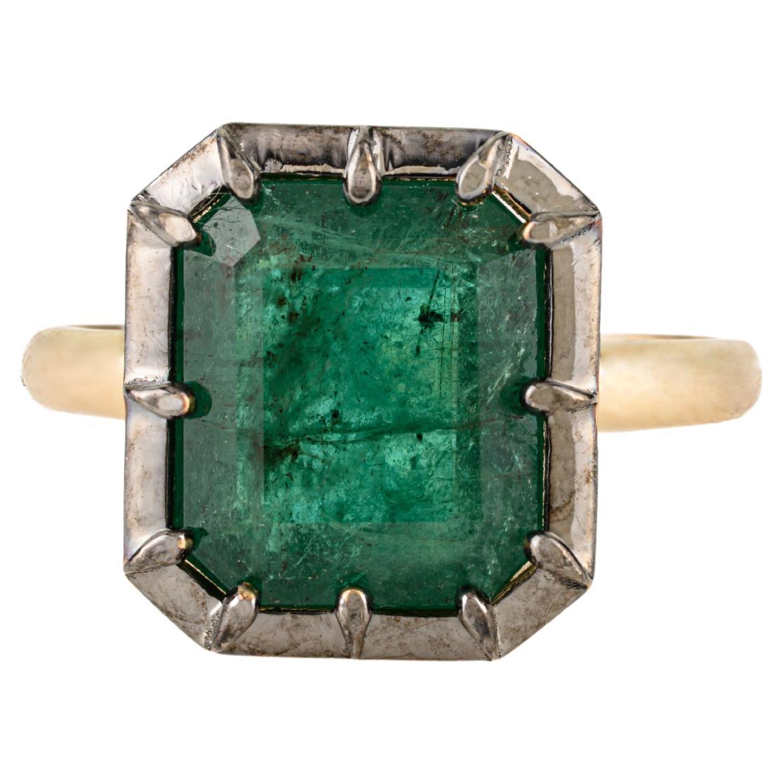 4Ct Esmeralda Natural Estilo Georgiano Anillo Solitario en Oro de 18K con Rodio Negro