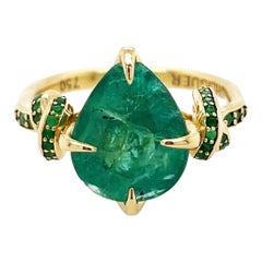 4ct Pear Cut Emerald Solitaire with Emeralds in 18ct Yellow Gold