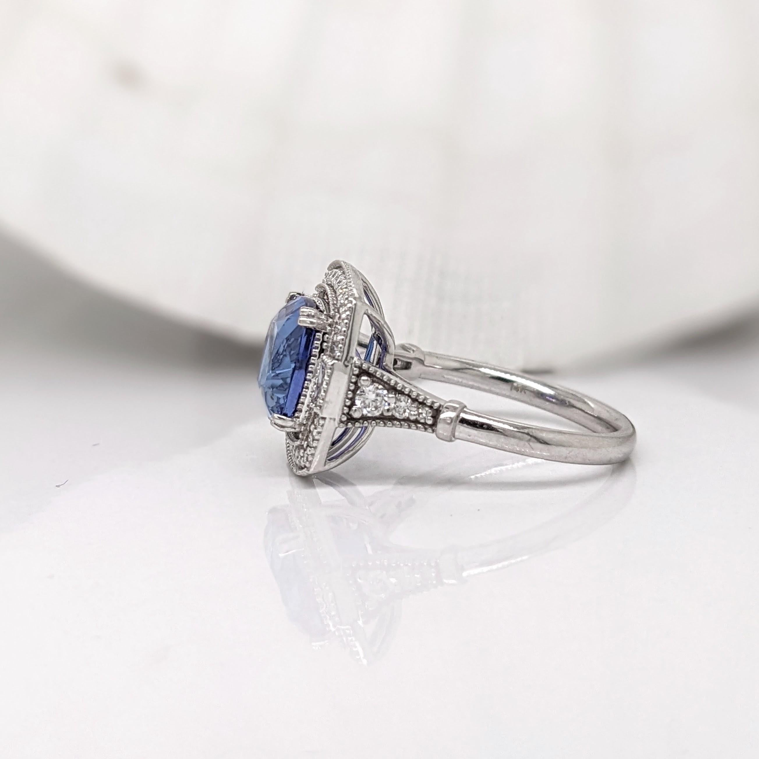 Women's 4ct Tanzanite Ring w Earth Mined Diamonds & Milgrain Detail in Solid 14K Gold For Sale