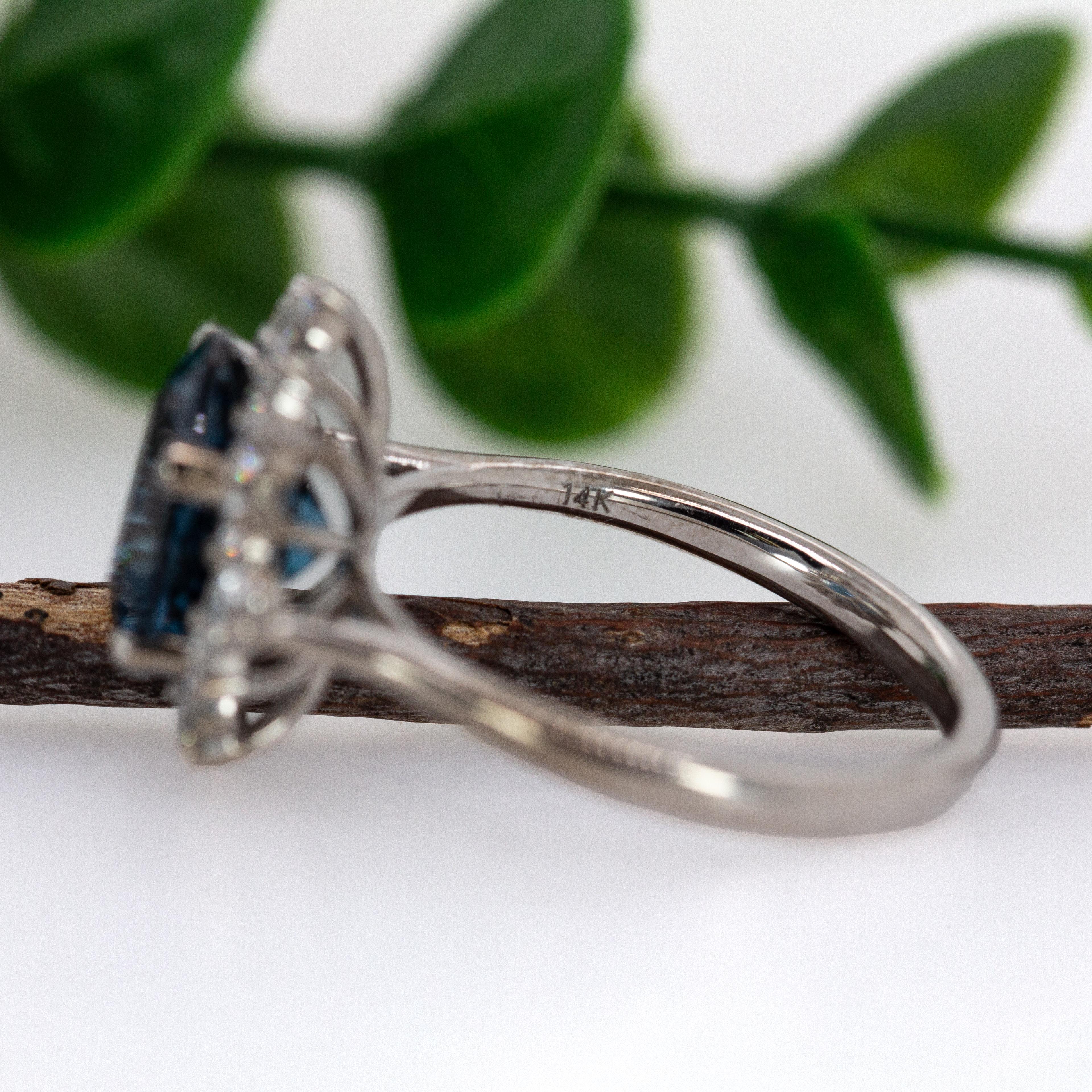 Bague London 4cts avec halo de diamants naturels en or massif 14K  RD 9mm Neuf - En vente à Columbus, OH