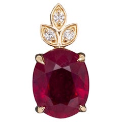 Pendant Necklaces