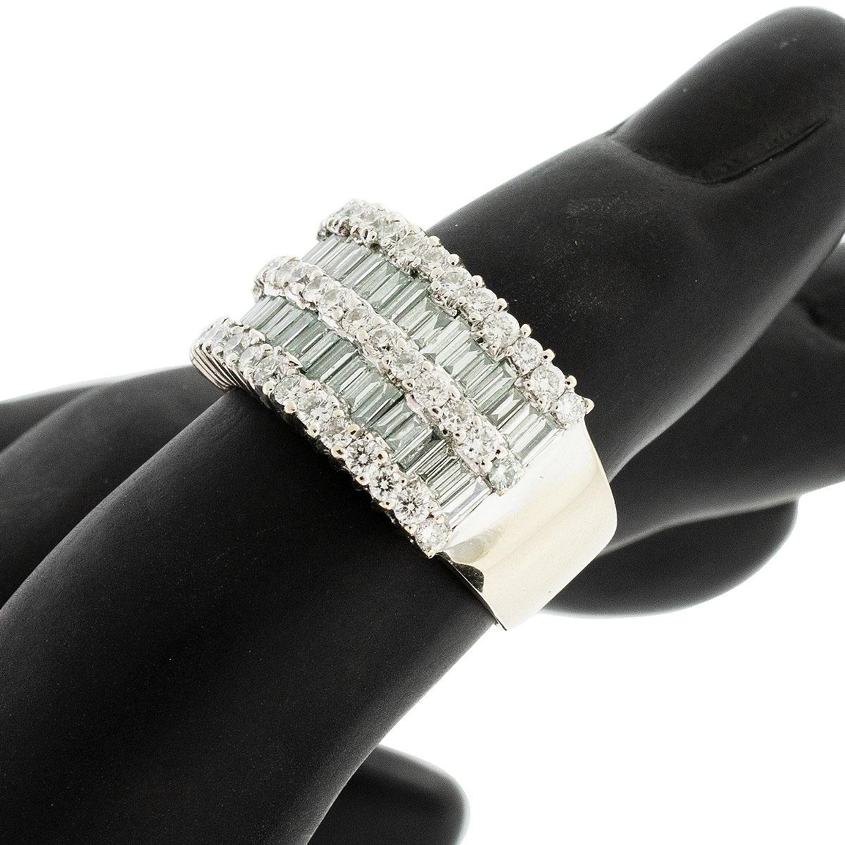 Mixed Cut 4ctw Round & Baguette Diamond Wide Ring 14 Karat For Sale